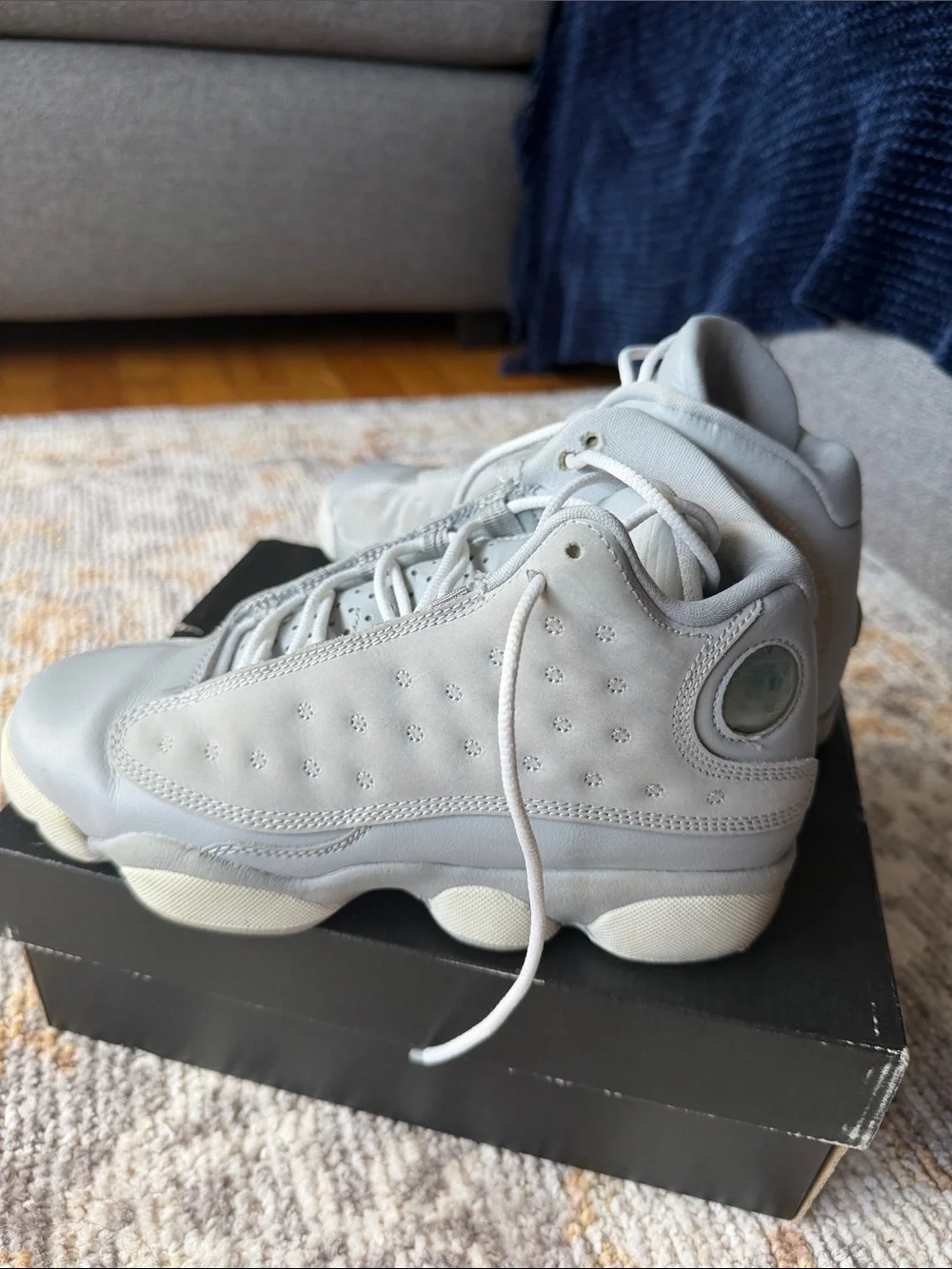Men's Basketball Sneakers - Light Gray
